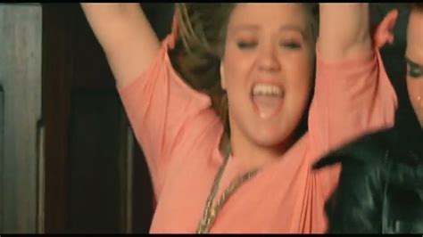 kelly clarkson i do not hook up music video